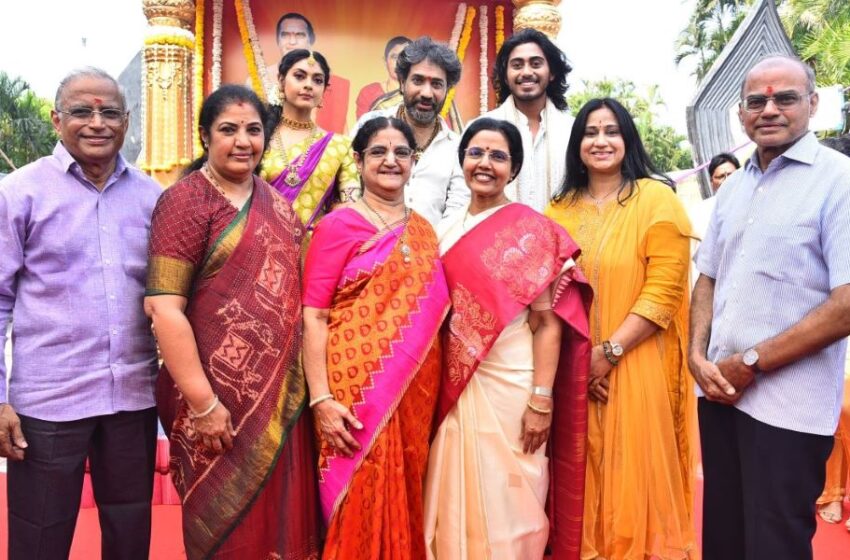 నాన్నగారి లానే ఆయన మునిమనవడు నందమూరి తారక రామారావు కూడా కీర్తి ప్రతిష్టలు తెచ్చుకొవాలని కోరుకుంటున్నాను – నారా భువనేశ్వరి