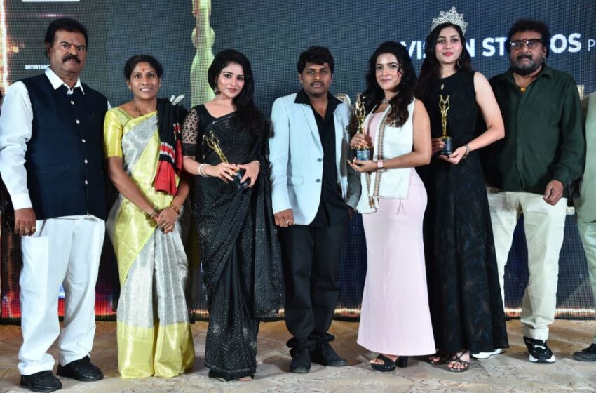Vision Studios Icons of Excellence Awards 2025 Celebrated Grandly in the Presence of Film and Political Dignitaries