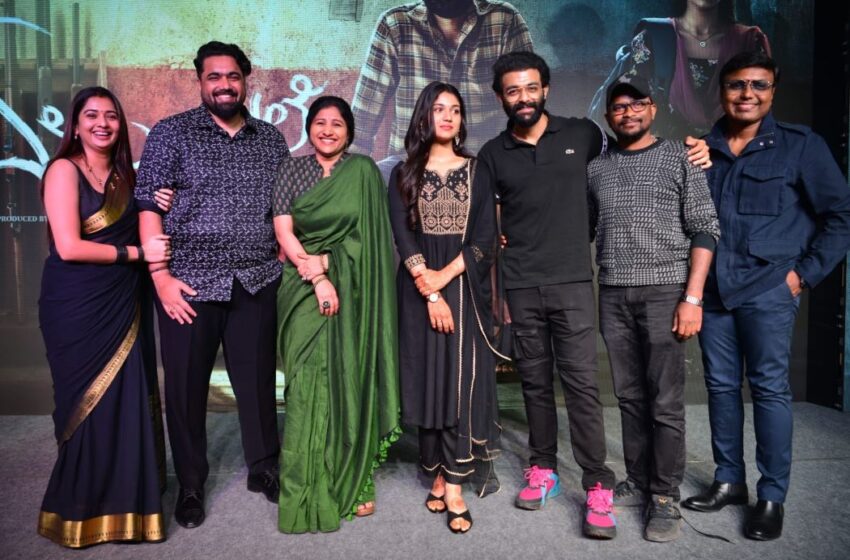 2nd Single Kaapaadu Deva Sung By Mangli from Elumalai is Unveiled