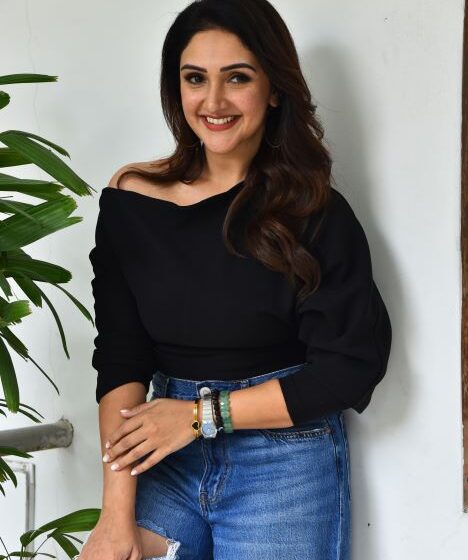 సుందరకాండ లో స్ట్రాంగ్ క్యారెక్టర్ చేశాను – శ్రీ దేవి విజయ్ కుమార్