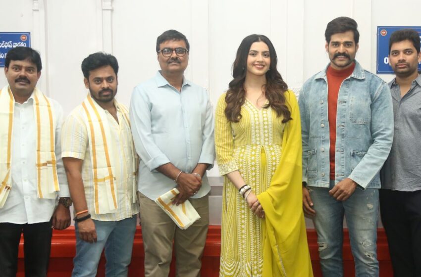 గగన్ బాబు, కశికా కపూర్, ఎ కె జంపన్న, తోట లక్ష్మీ కోటేశ్వరరావు, గోల్డెన్ ప్రొడక్షన్స్, ప్రొడక్షన్ నెం1 పూజా కార్యక్రమాలతో గ్రాండ్ గా లాంచ్