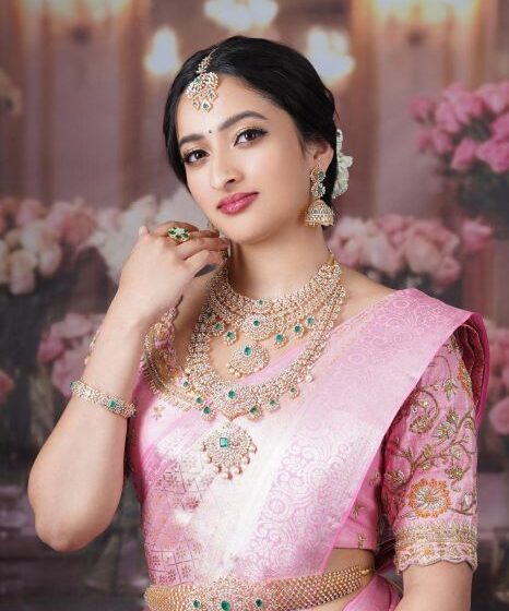 Koushik Gold & Diamonds Presents Jaanvi Swarup Ghattamaneni – A New Era of Grace and Brilliance