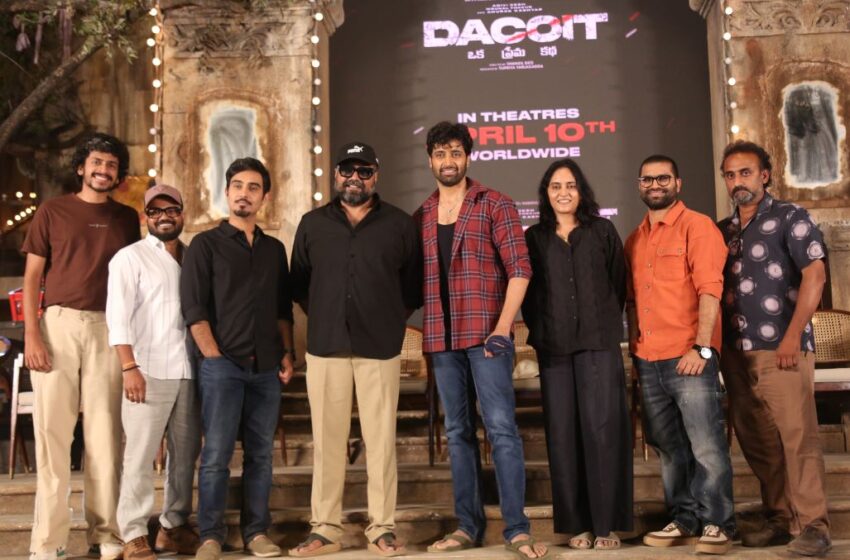  డెకాయిట్‌ థ్రిల్లింగ్ యాక్షన్ లో చెప్పిన లవ్ స్టోరీ – అడివి శేష్  