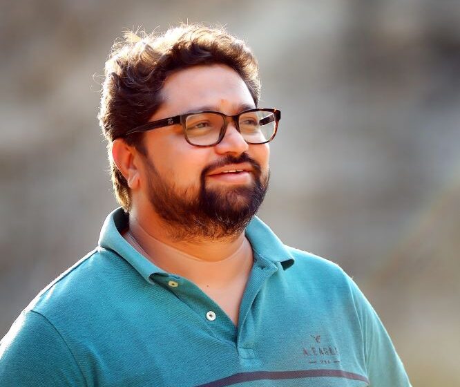  అల్లరి నరేష్ గారితో చేస్తున్న సినిమా ష్యూర్ షాట్ సూపర్ హిట్. సంయుక్త గారితో బ్లాక్ గోల్డ్ రీ స్కేల్ లో చేస్తున్నాం – రాజేశ్ దండా    