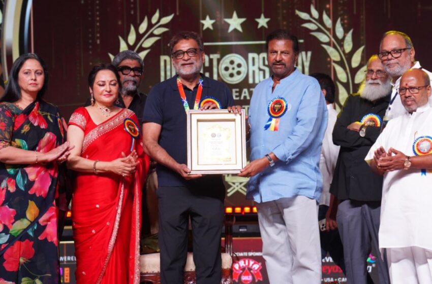 At the Directors Day event organized by the Telugu Film Directors Association (TFDA), actor Mohan Babu announced a financial donation of ₹15 lakh to the association