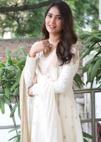 I Feel Lucky to Have Acted in Tatvam – Heroine Dashvika
