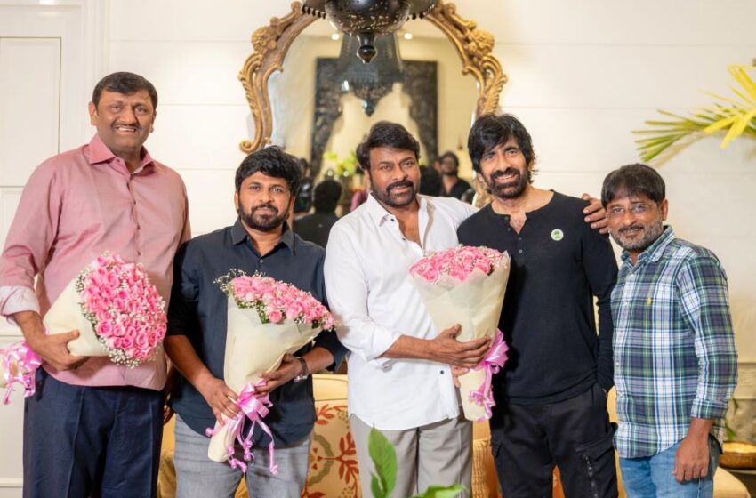  Megastar Chiranjeevi Personally Congratulates Team Irumudi