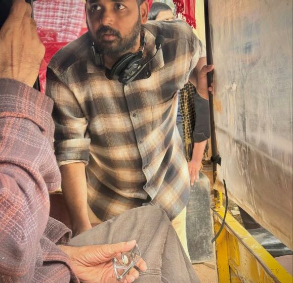 Mass Maharaja Raviteja joins in Thulabharam shoot